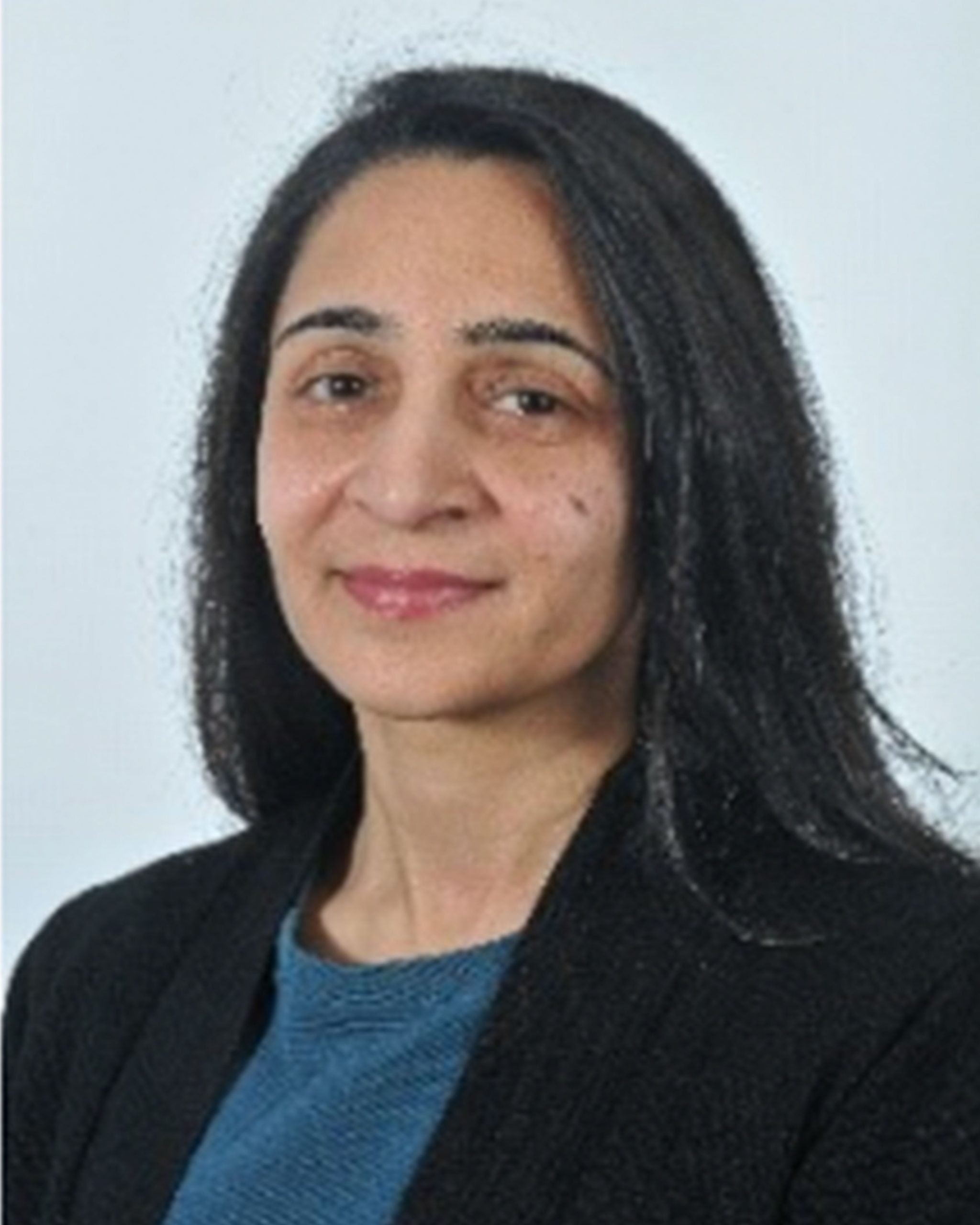 Dr Farzana Ismail